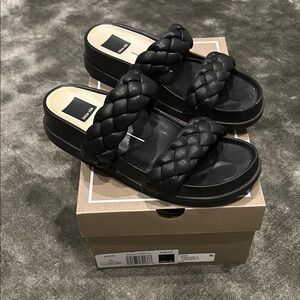 Dolce Vita Black Woven Slide Sandals  Size 6.5